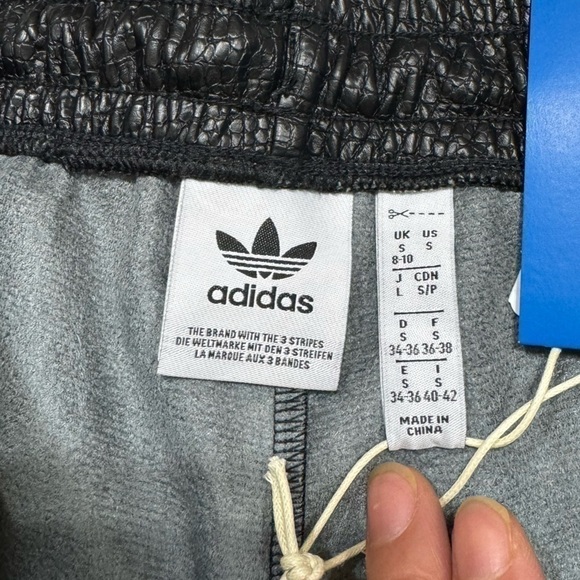 ADIDAS ORIGINALS PREMIUM FAUX LEATHER SST LUXE TRACK PANTS Python skin Small NWT - Picture 9 of 17